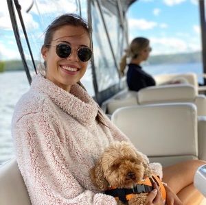 Meet your Posher, Erica